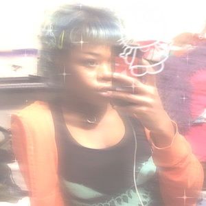 Meet your Posher, Sahayra